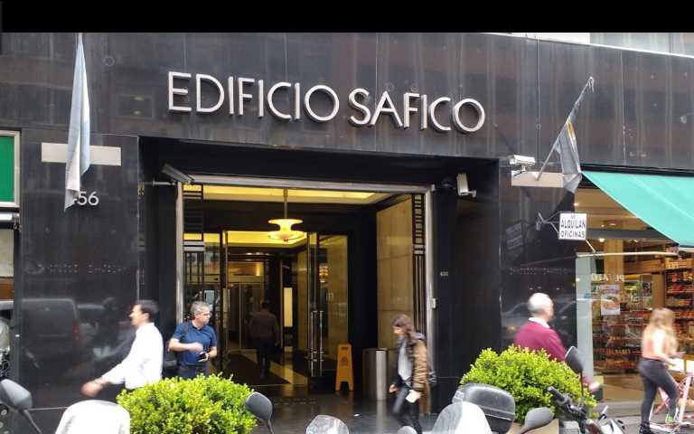 Servicio técnico de relojes de lujo en el Edificio Safico