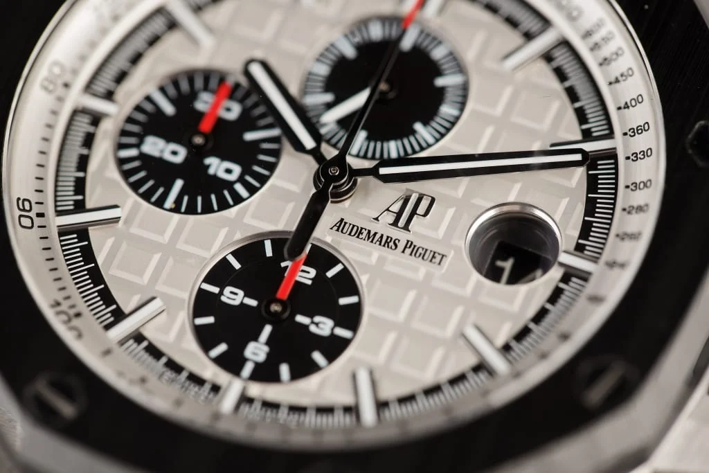 Como distinguir entre un Audemars Piguet original y uno falsofalso